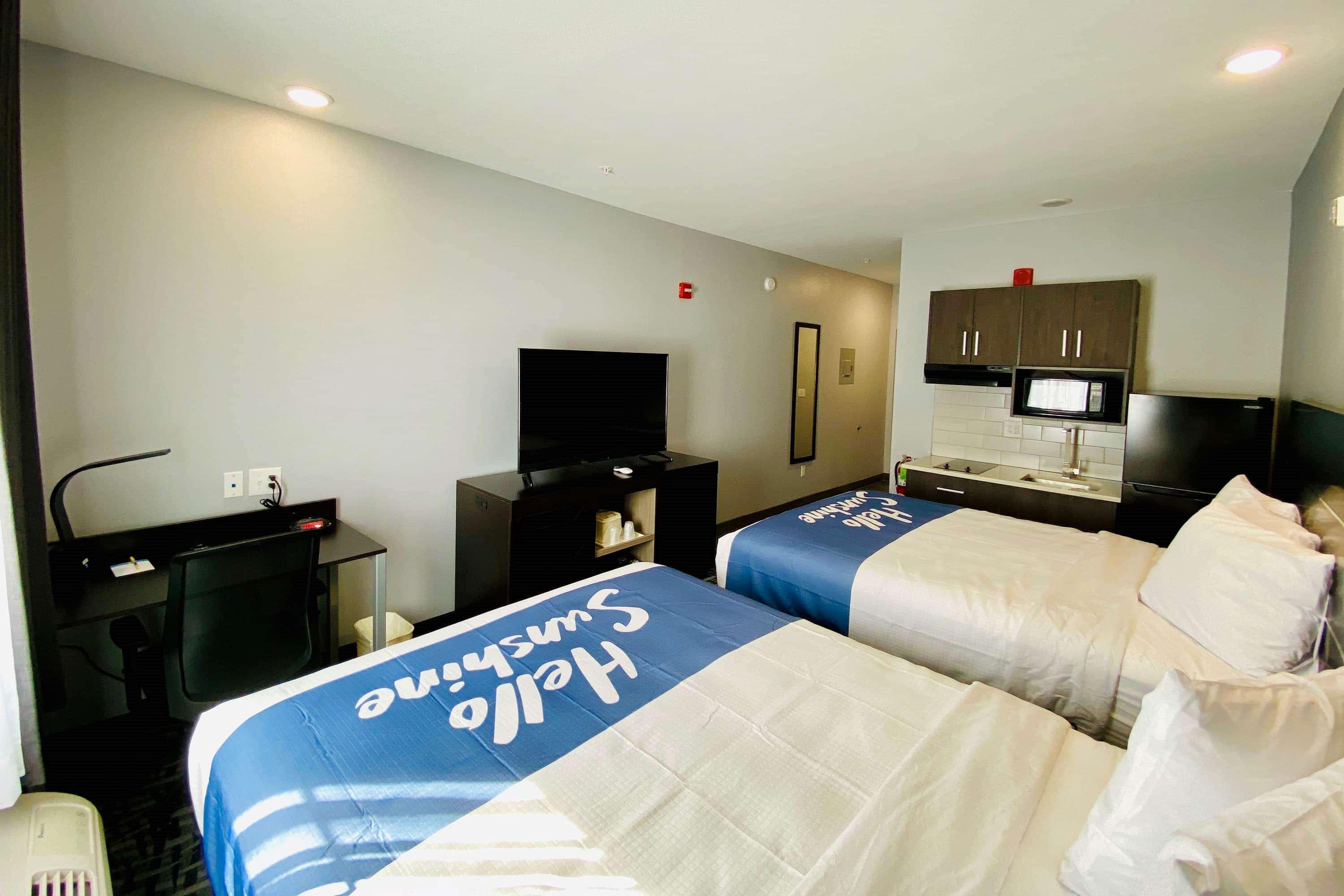 Days Inn & Suites By Wyndham Horn Lake - Memphis Graceland 外观 照片