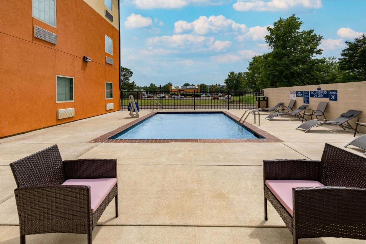Days Inn & Suites By Wyndham Horn Lake - Memphis Graceland 外观 照片